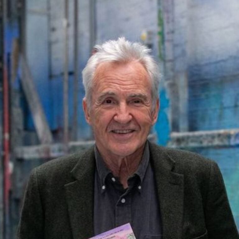 Larry Lamb