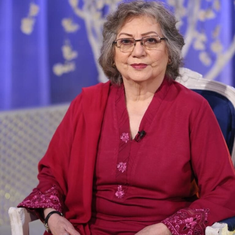 Moneeza Hashmi Headshot