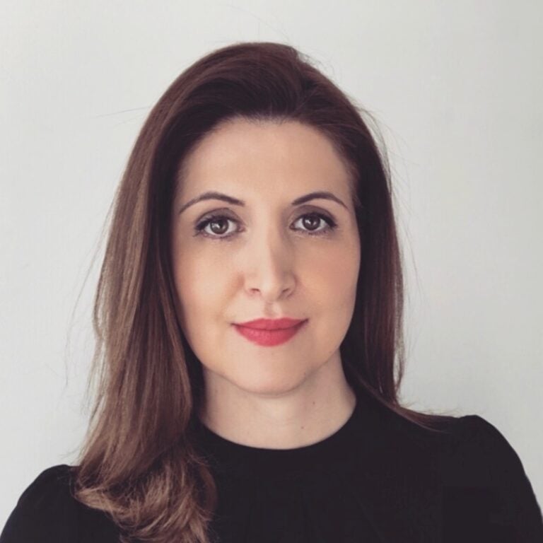 Nadina Ronc Headshot