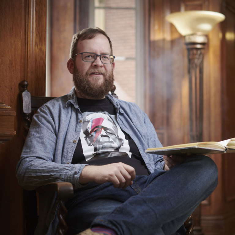 headshot of andrew mcinnes